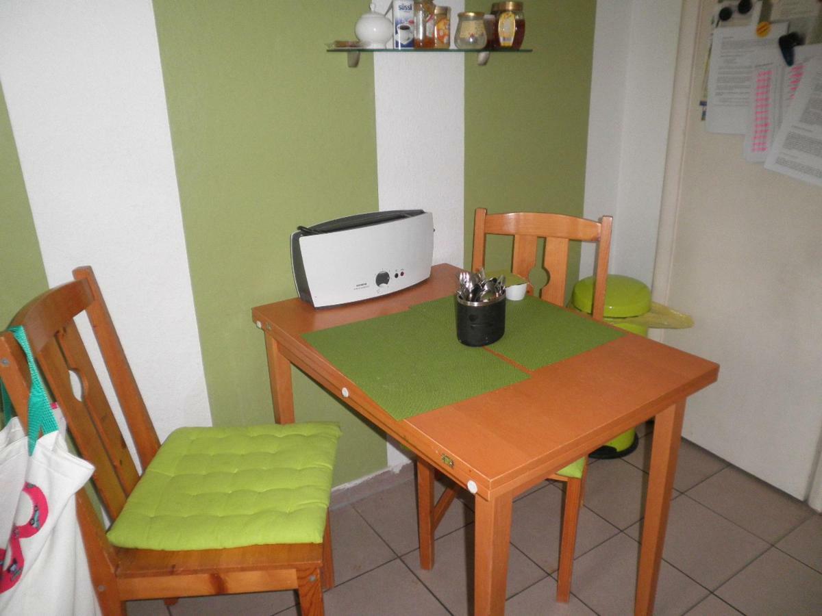 Familienzimmer Hh-Schnelsen Hamburgo Exterior foto